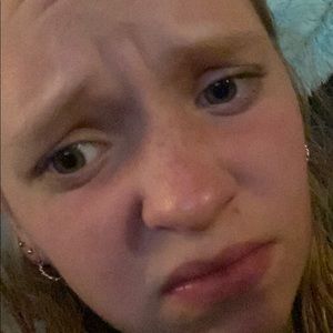 Meet your Posher, Abigail